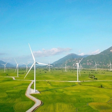 Lắp Đặt Hệ Thống Điện Năng Lượng