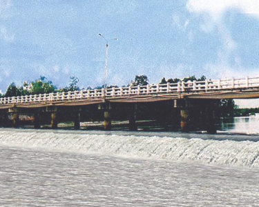 Đập Cao su Tha La (An Giang) Đập tràn L = 72M, H=2,3M