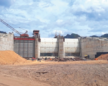 Hoàn thành lắp đặt cửa van cung