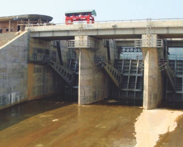 Thủy điện Quảng Trị  - Hạ lưu đập tràn